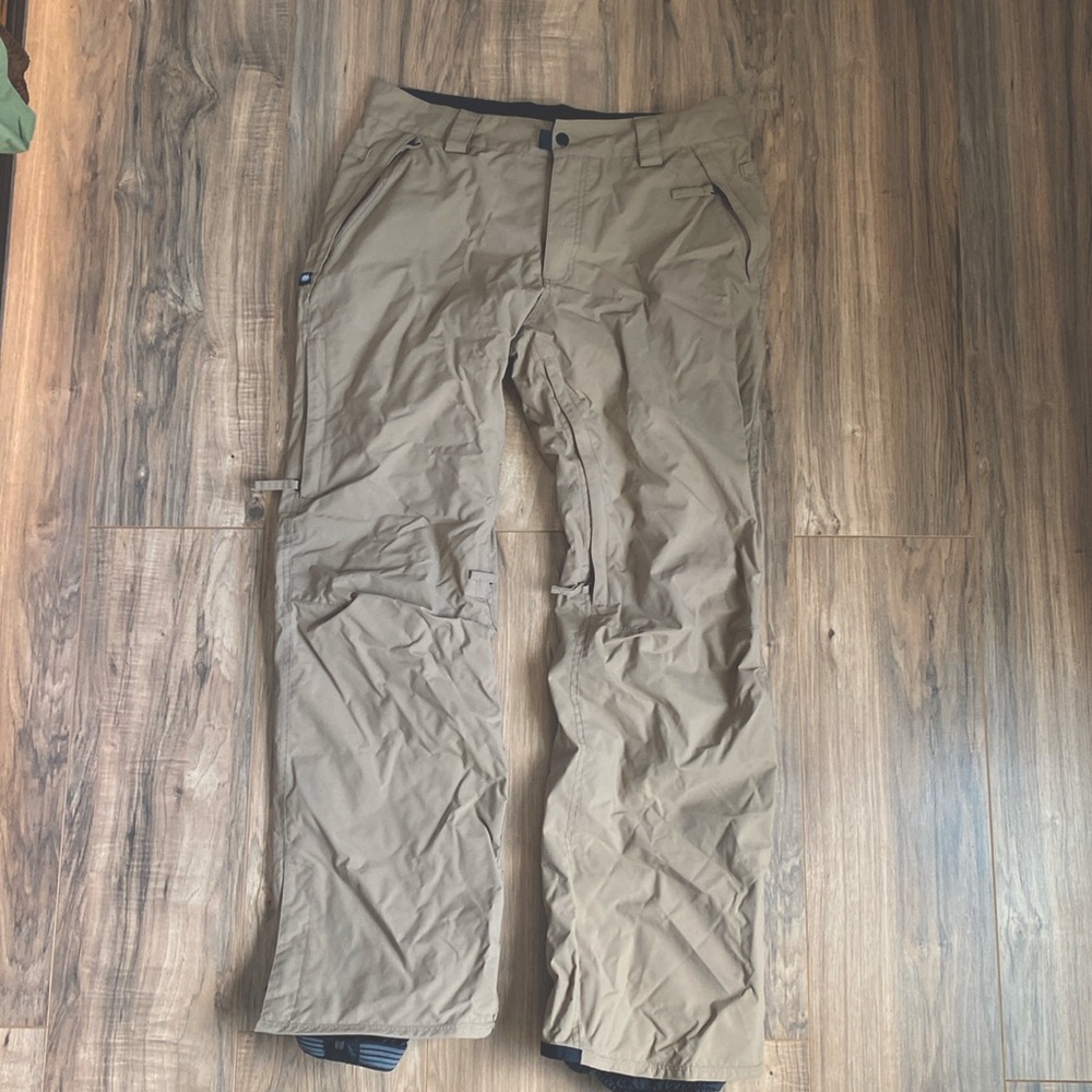 Men’s Burton snowboard pant